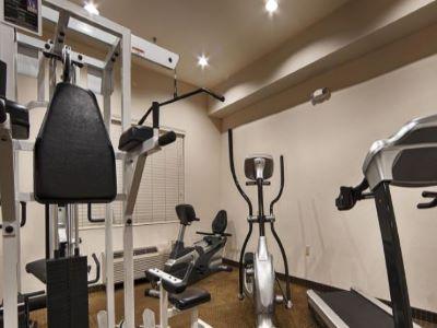 Western Elsinore Inn&suites