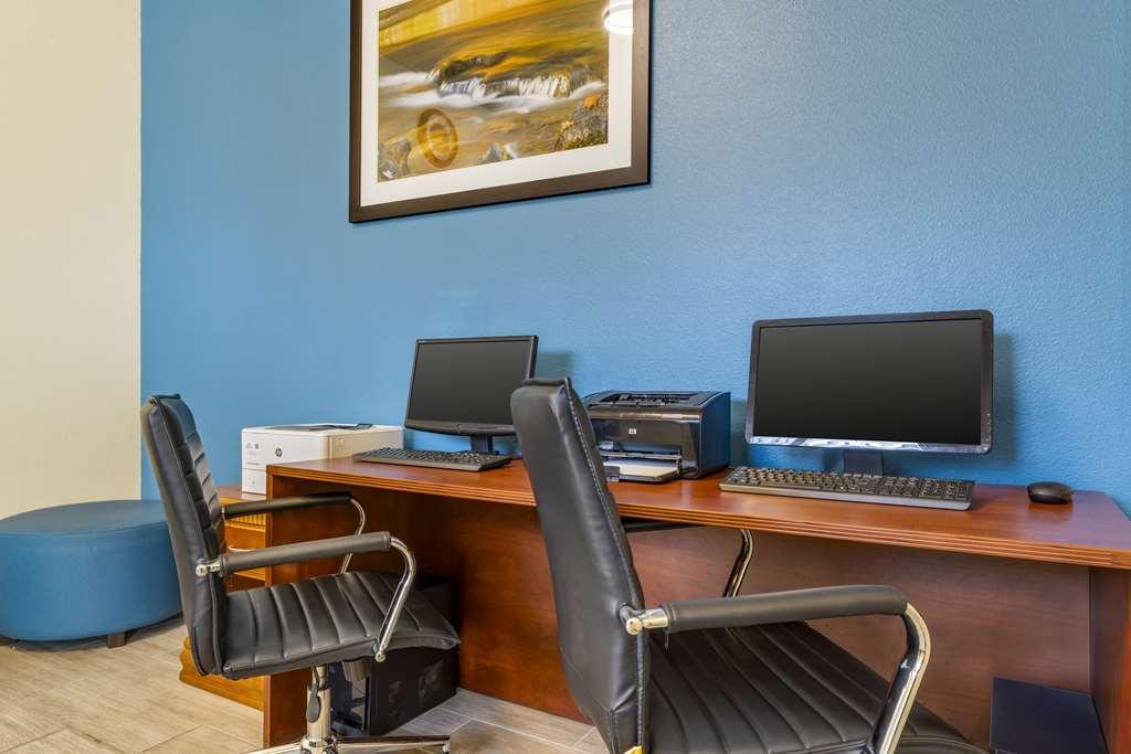 Hotel Western Elsinore & Lake Elsinore