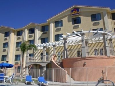 Western Elsinore Inn&suites Hotel