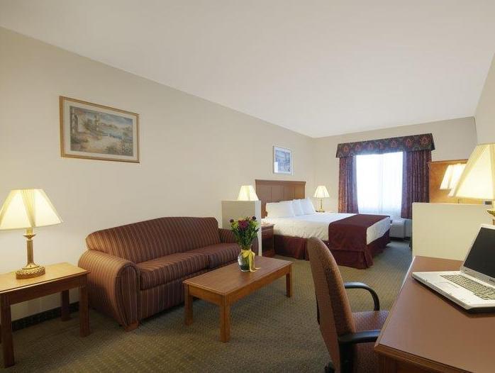 Western Elsinore Inn&suites 3*