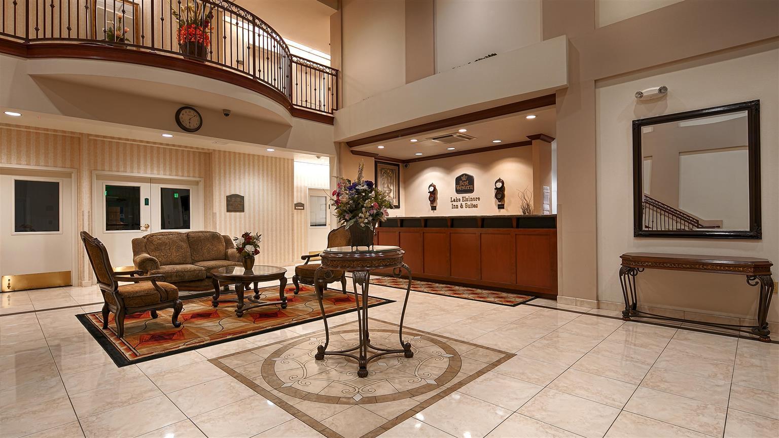 Western Elsinore Inn&suites Lake Elsinore