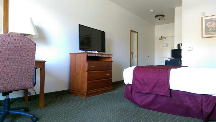 Western Elsinore Inn&suites Lake Elsinore